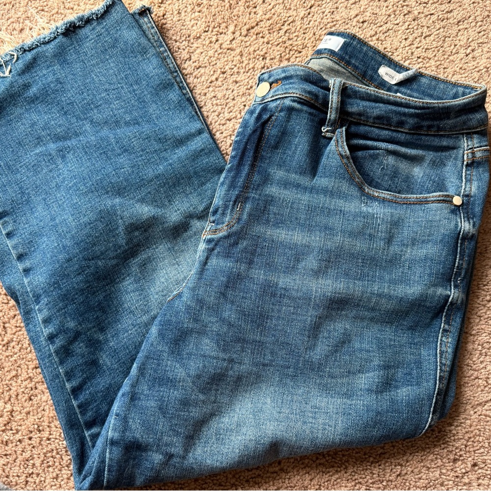 Judy Blue Wide Leg Cropped Jeans